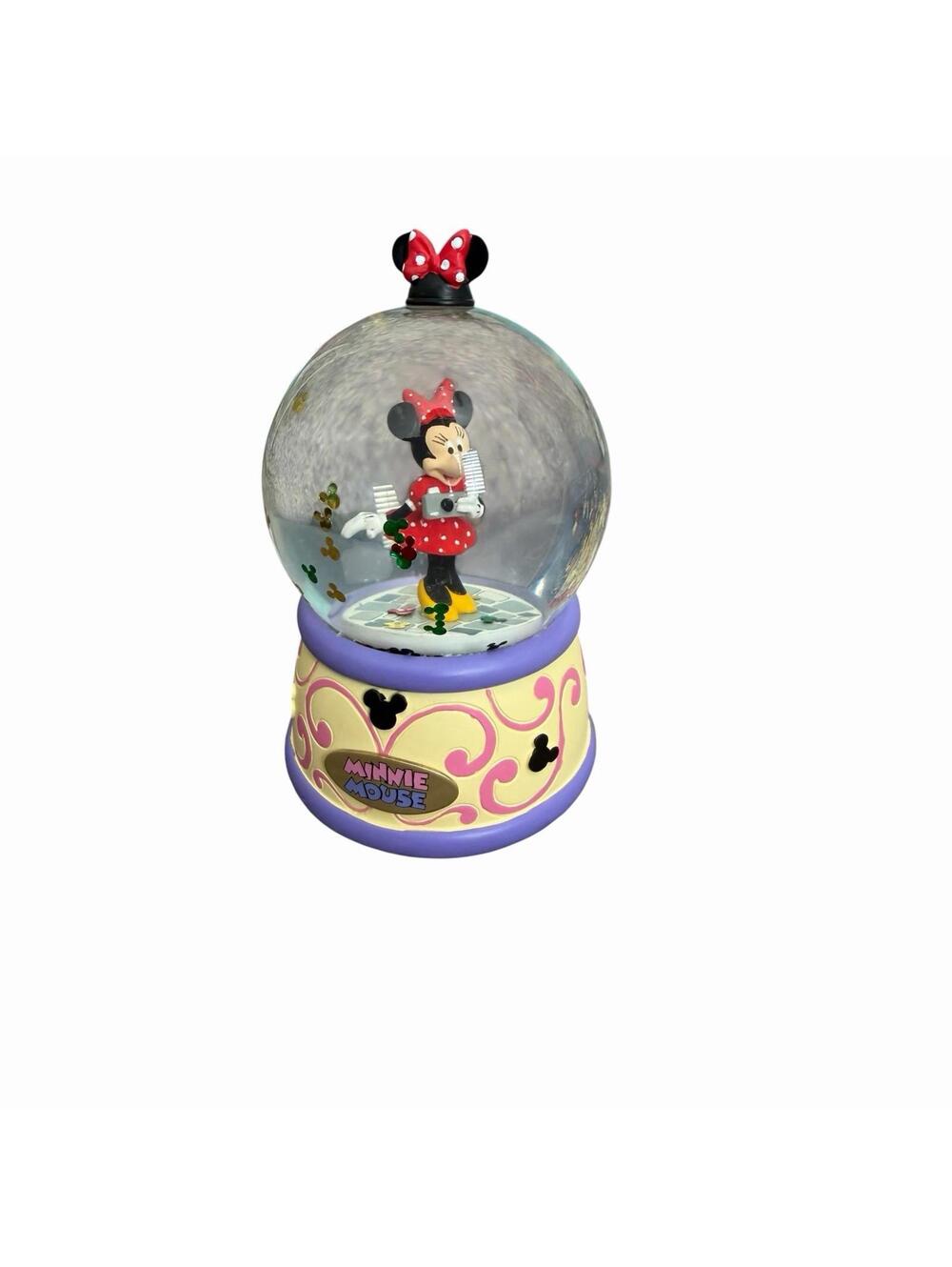 Disney Minnie Mouse Musical Snow Globe Sankyo Plays Minnie’s Yoo Hoo Excellent